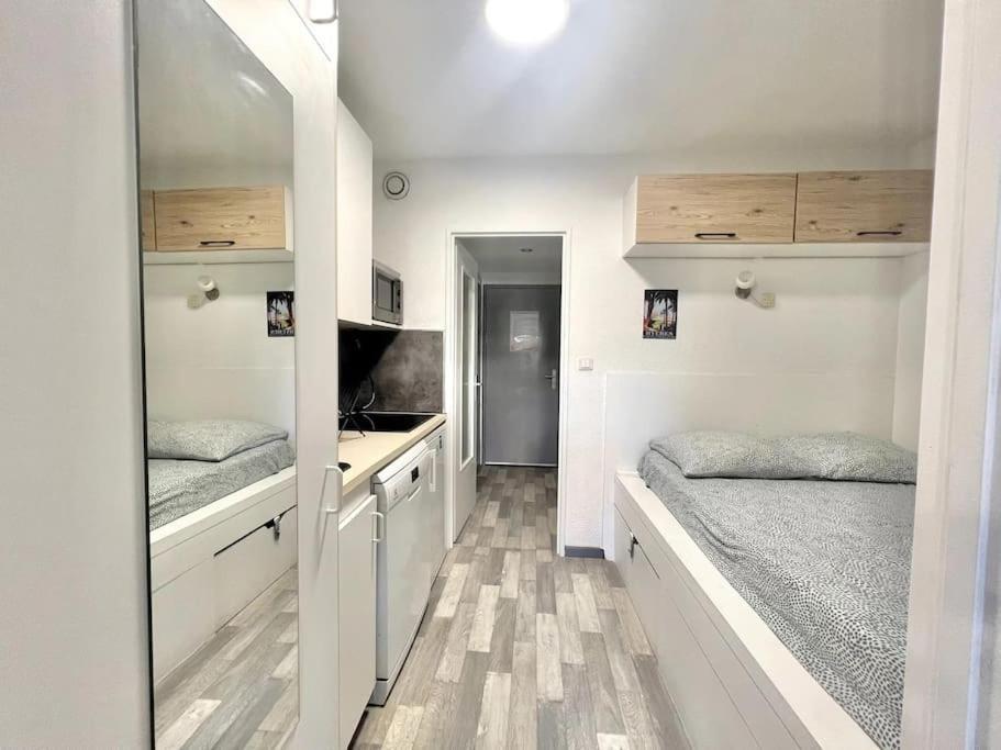 Appartement Port De Hyeres 4 Personnes ภายนอก รูปภาพ